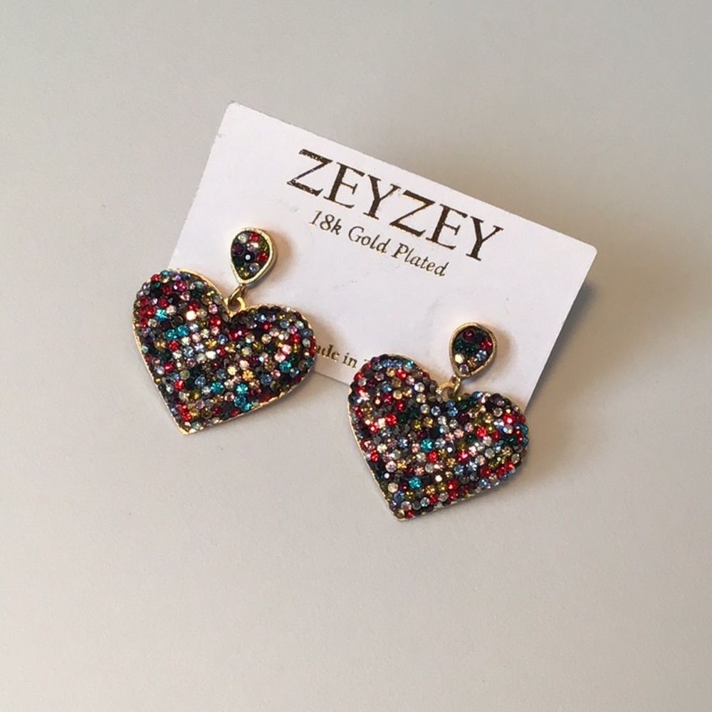 ZeyZey Sweet Heart Sparkly Earrings 18 karat gold